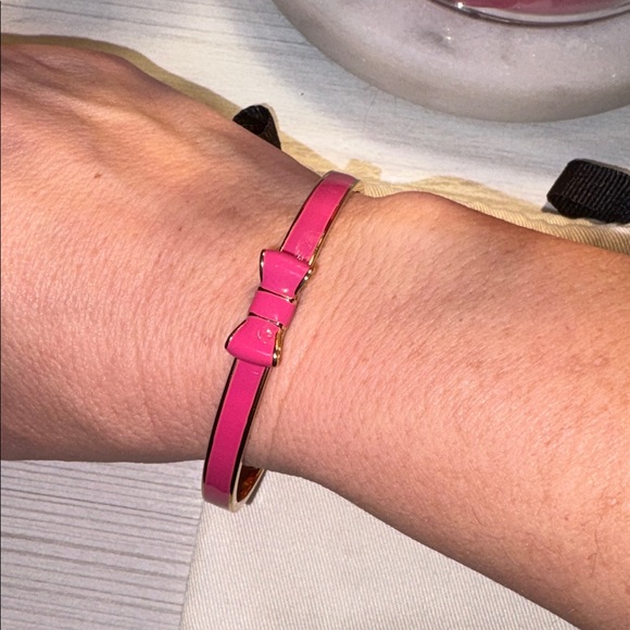Kate Spade Gold and Pink Bow Bangle like new - Picture 5 of 7